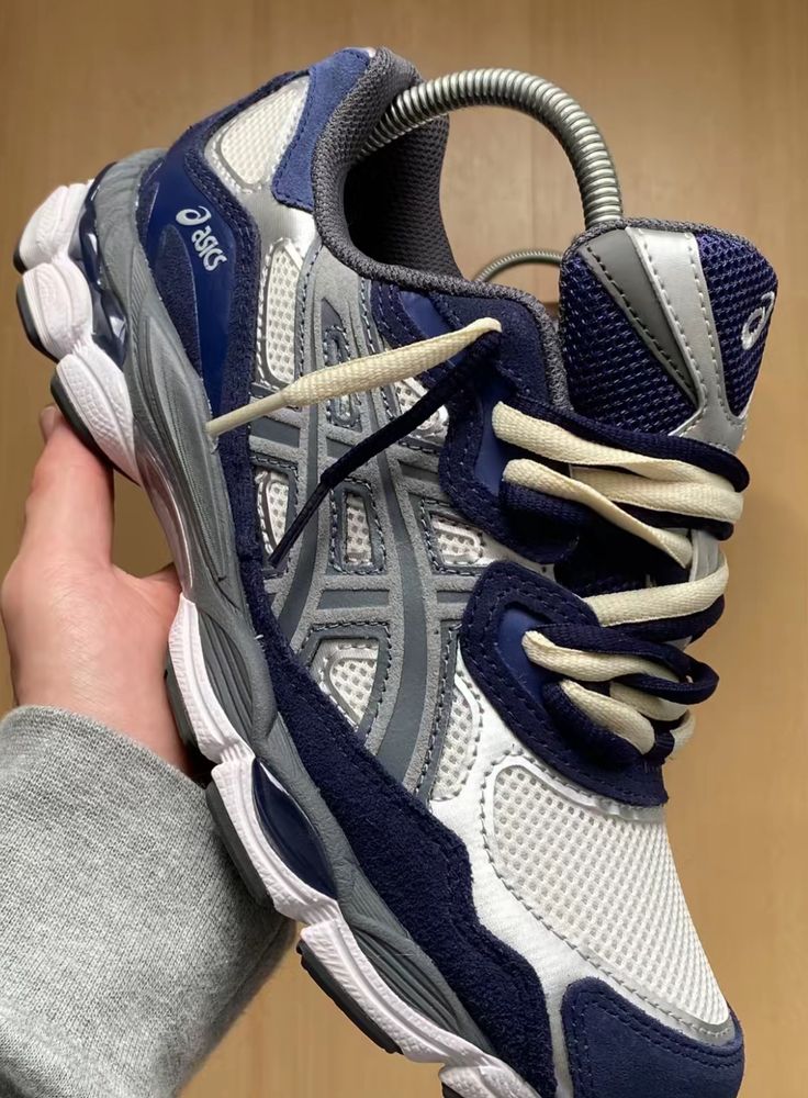 ASICS NYC GEL NAVY BLUE