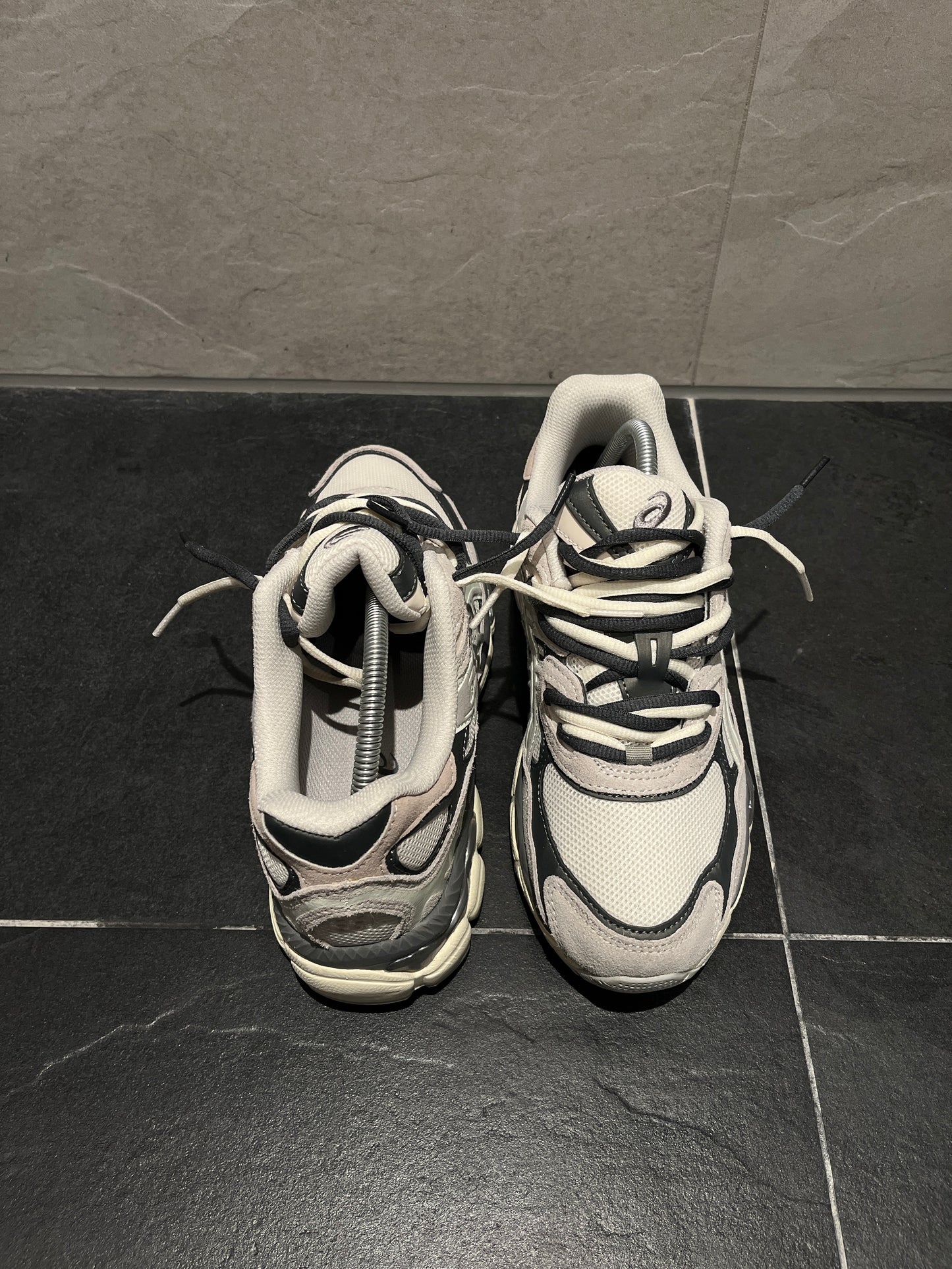 ASICS NYC GEL OYSTER GREY
