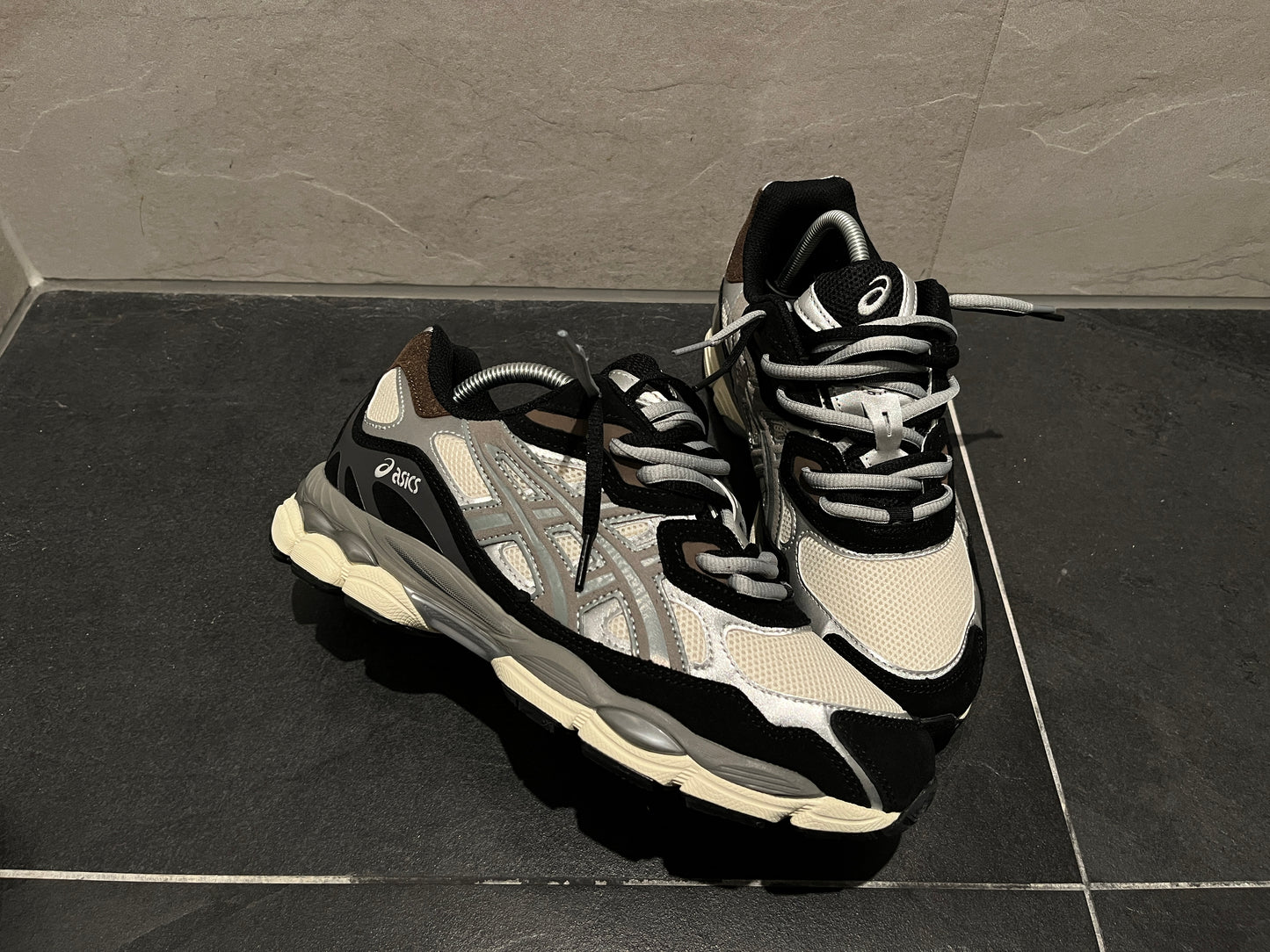ASICS NYC GEL IVORY/CLAY GREY