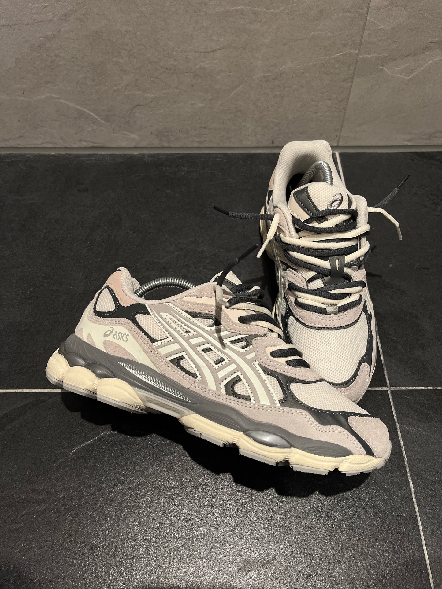ASICS NYC GEL OYSTER GREY